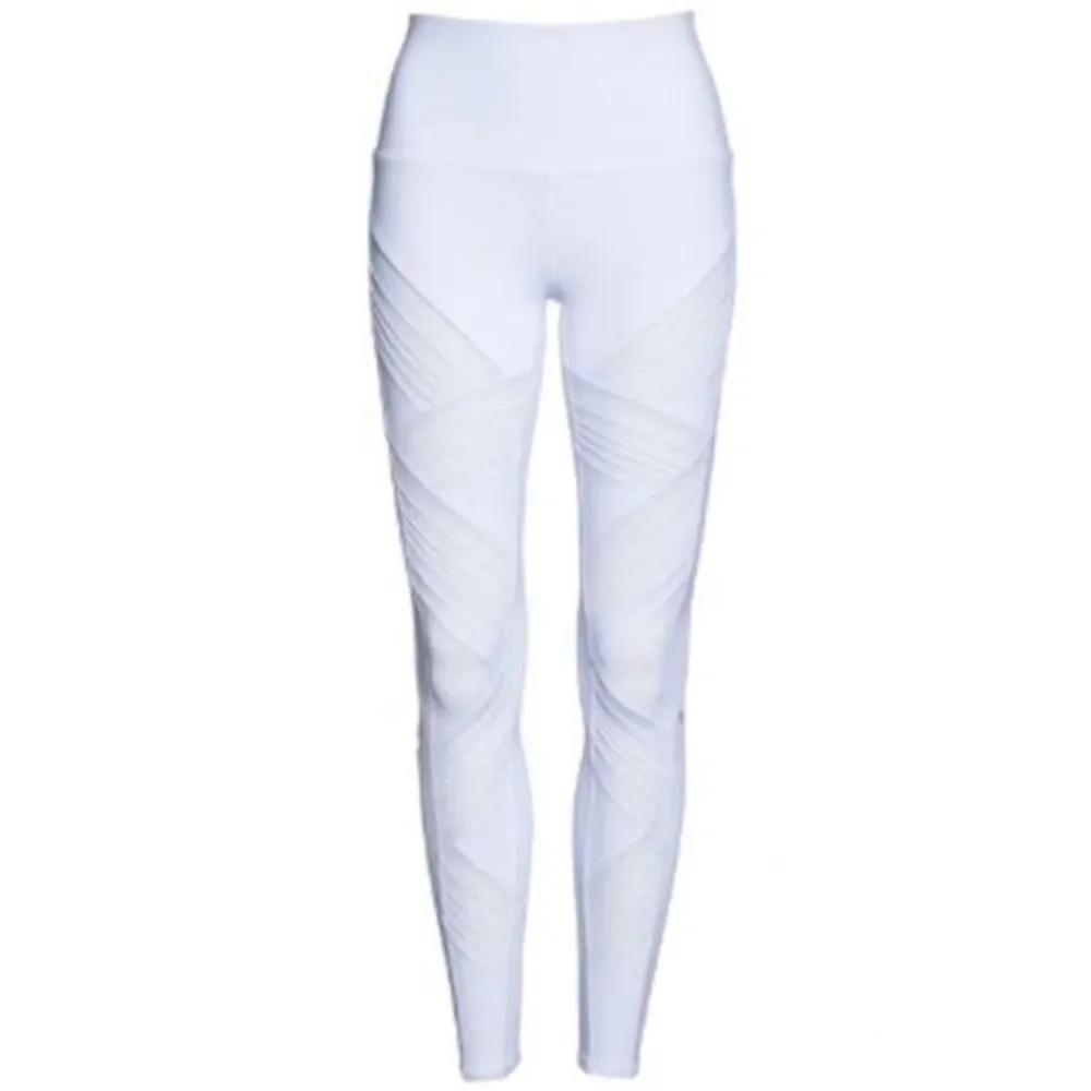 ALO YOGA Ultimate High Waist Leggings In White Size XXS